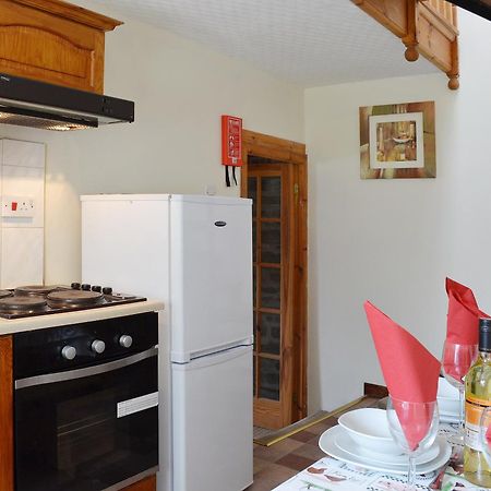 Ty Coch Cottage Dihewyd Zewnętrze zdjęcie