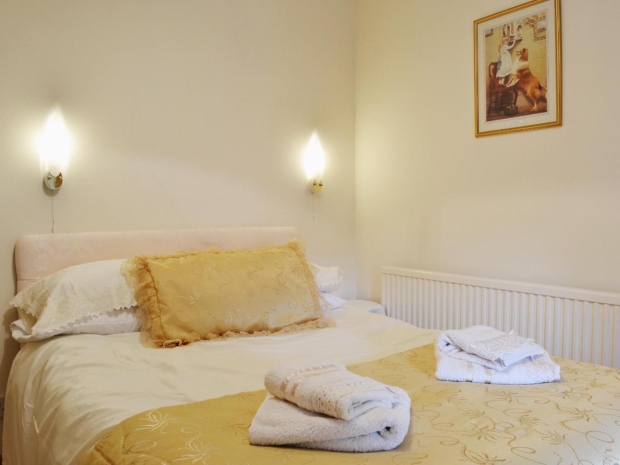 Ty Coch Cottage Dihewyd Zewnętrze zdjęcie